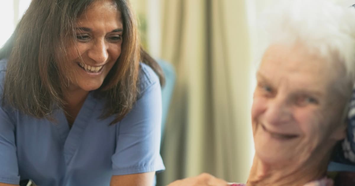 Minha mãe toma 8 remédios por dia: pode acrescentar cannabis medicinal?